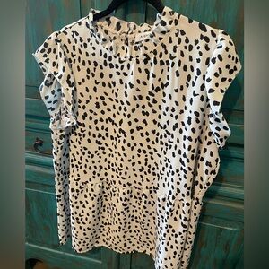 White and Black dot tunic blouse